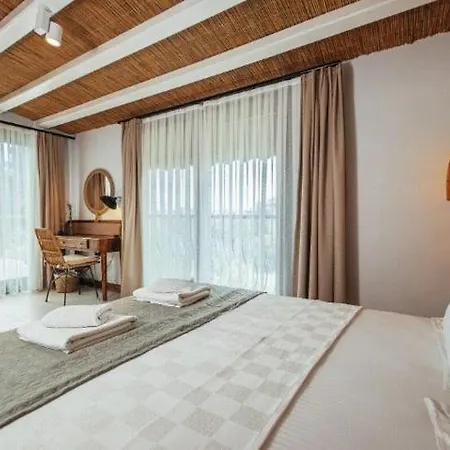 Ξενοδοχείο Zenaty 3*